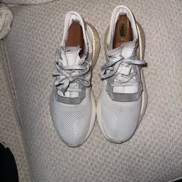 Adidas White and Cream Mesh Ultraboost - Slip On / Lace Up - Size 11 (US) - Picture 3 of 7